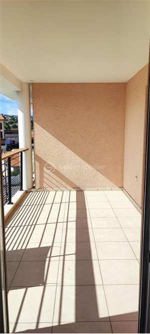 t3 à la vente -   83370  FREJUS, surface 69 m2 vente t3 - UBI461646452